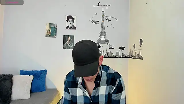 Snapshot of Ares_Johnson chatting on 01.03.25 Ares Johnson online show from 01.03.25