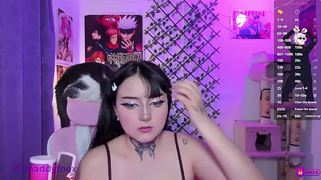 MaddyFooxx online show from 05.02.26