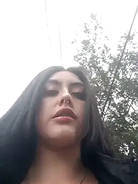 Snapshot of Mazikeen-- chatting on 02.28.25 Mazikeen-- online show from 02.28.25