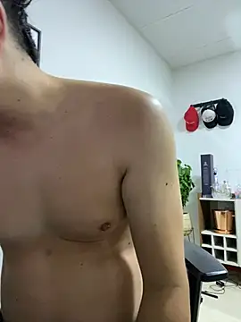 DanielGomez9 online show from 01.21.25