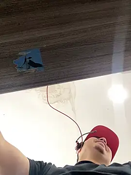 DanielGomez9 online show from 01.28.25