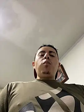 DanielGomez9 online show from 02.19.25