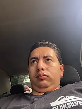 DanielGomez9 online show from 03.04.25