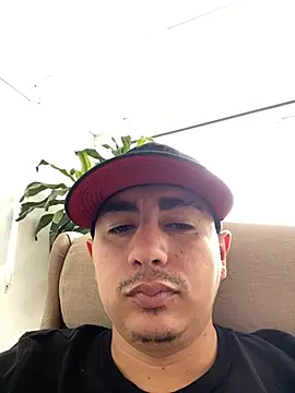 DanielGomez9 online show from 03.21.25