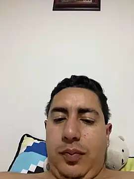 DanielGomez9 online show from 03.22.25