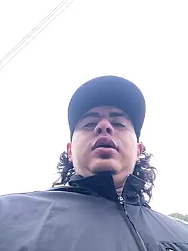 Snapshot of DanielGomez9 chatting on 02.02.26 DanielGomez9 online show from 02.02.26