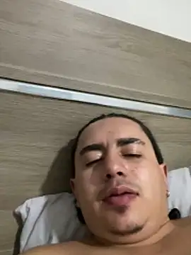 Snapshot of DanielGomez9 chatting on 03.07.26 DanielGomez9 online show from 03.07.26