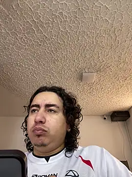 Snapshot of DanielGomez9 chatting on 03.13.26 DanielGomez9 online show from 03.13.26