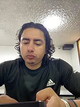 Snapshot of DanielGomez9 chatting on 03.16.26 DanielGomez9 online show from 03.16.26