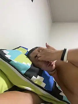 Snapshot of DanielGomez9 chatting on 03.23.26 DanielGomez9 online show from 03.23.26