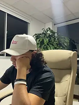 DanielGomez9 online show from 05.08.26