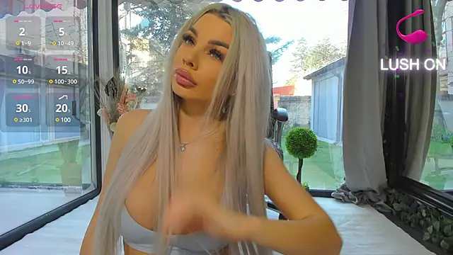 Snapshot of Russian_Ava chatting on 03.19.25 Russian Ava online show from 03.19.25