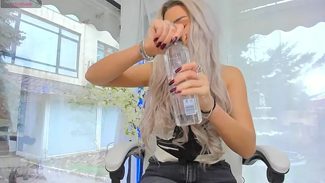 Russian Ava online show from 11.19.25