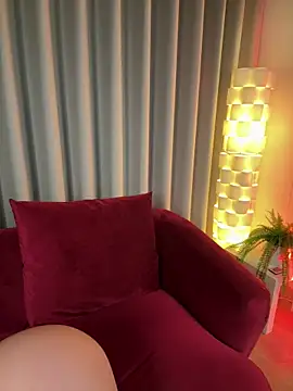 Eva Gonzalez online show from 04.27.26