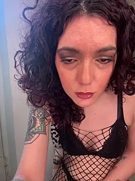 Snapshot of Strawberry_queen91 chatting on 02.19.26 Strawberry queen91 online show from 02.19.26