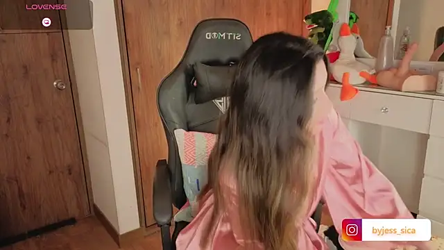 jessy  01 online show from 03.17.26