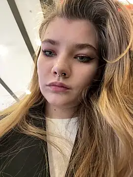 Holy Tereza online show from 12.04.24