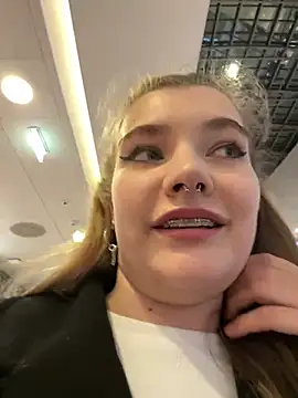 Holy Tereza online show from 12.10.24