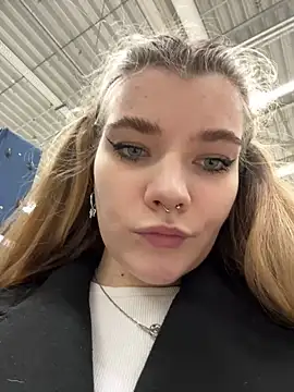 Holy Tereza online show from 01.05.25