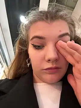 Holy Tereza online show from 01.12.25