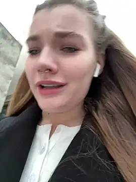 Holy Tereza online show from 01.15.25