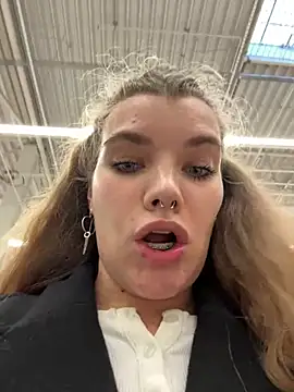 Holy Tereza online show from 02.20.25