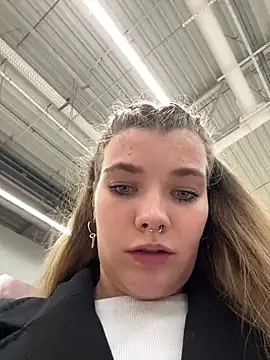 Holy Tereza online show from 02.25.25