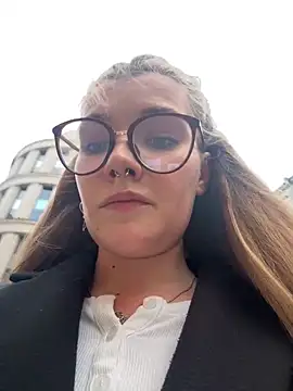 Holy Tereza online show from 03.08.25