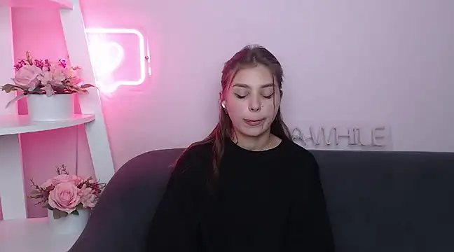 Snapshot of MilanaAngelAs chatting on 03.01.25 MilanaAngelAs online show from 03.01.25