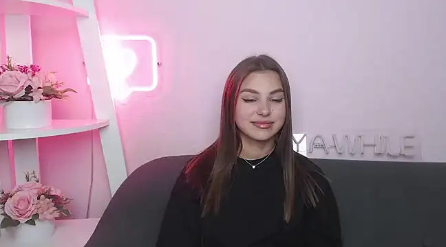 Snapshot of MilanaAngelAs chatting on 03.15.25 MilanaAngelAs online show from 03.15.25