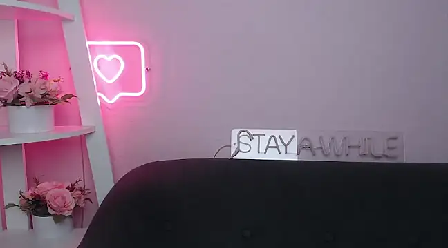 Snapshot of MilanaAngelAs chatting on 03.22.25 MilanaAngelAs online show from 03.22.25