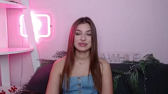 Snapshot of MilanaAngelAs chatting on 02.08.26 MilanaAngelAs online show from 02.08.26