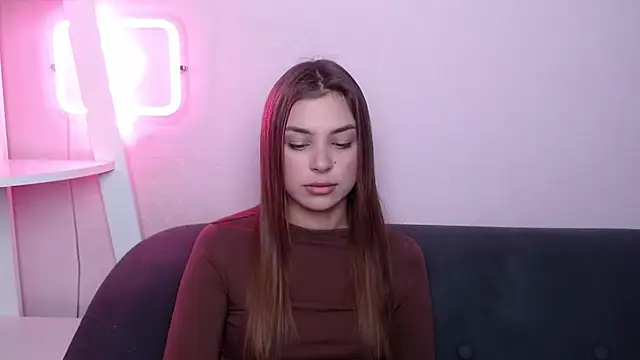 Snapshot of MilanaAngelAs chatting on 02.15.26 MilanaAngelAs online show from 02.15.26