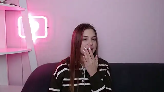 Snapshot of MilanaAngelAs chatting on 02.17.26 MilanaAngelAs online show from 02.17.26