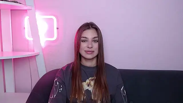 Snapshot of MilanaAngelAs chatting on 03.08.26 MilanaAngelAs online show from 03.08.26