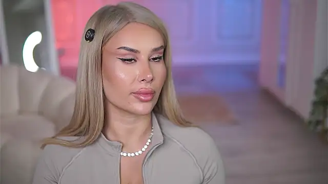 EvaZane online show from 02.02.26