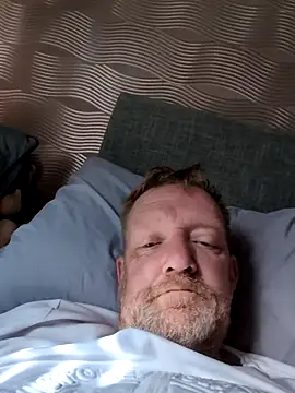 Snapshot of No-ties-fk chatting on 09.13.25 No-ties-fk online show from 09.13.25