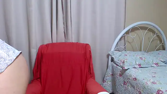 Snapshot of casadainocente chatting on 03.15.25 casadainocente online show from 03.15.25