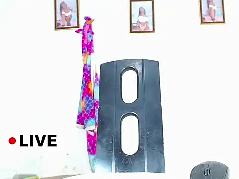 KandyHot  online show from 10.30.25