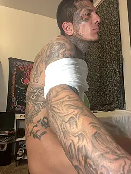 Snapshot of Papinine6 chatting on 04.06.26 Papinine6 online show from 04.06.26