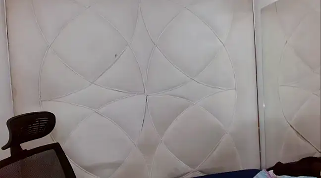 Dollbehavior  online show from 01.26.25