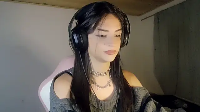 Dollbehavior  online show from 01.10.26