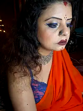 Snapshot of Maaya66 chatting on 01.16.25 Maaya66 online show from 01.16.25