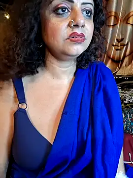 Snapshot of Maaya66 chatting on 01.29.25 Maaya66 online show from 01.29.25