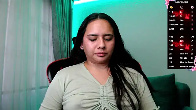 Lexyevans online show from 02.11.25