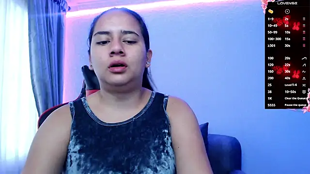 Lexyevans online show from 02.23.25