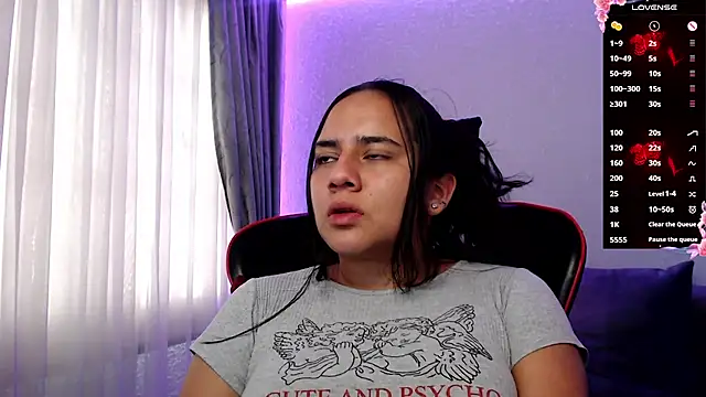 Lexyevans online show from 02.24.25