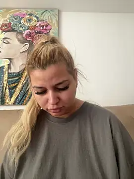 AllysonK online show from 07.28.26