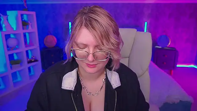 CoolTatis online show from 05.01.26