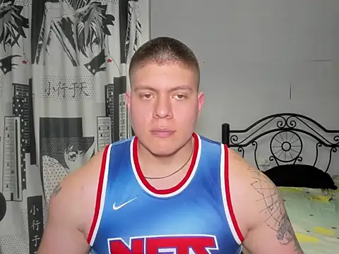 Snapshot of regan_jhonso chatting on 12.18.25 regan jhonso online show from 12.18.25